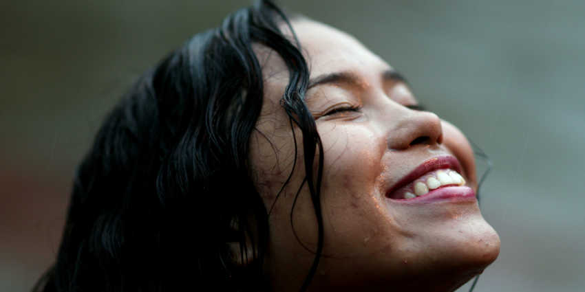 THE PROMISE The Lord Showers Blessings Upon the Righteous