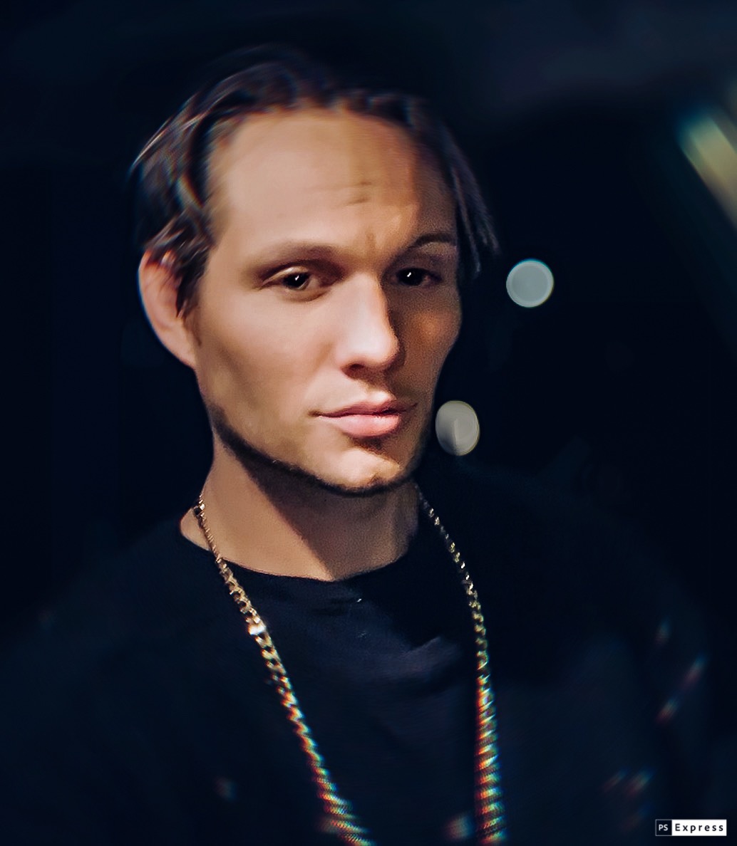 author Cristopher Rogers